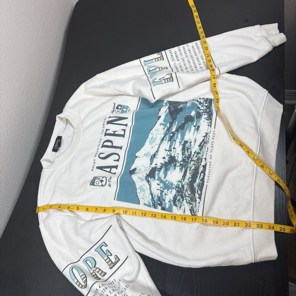 Aspen‎ Graphic Sweatshirt - White and Blue - Picture 4 of 7